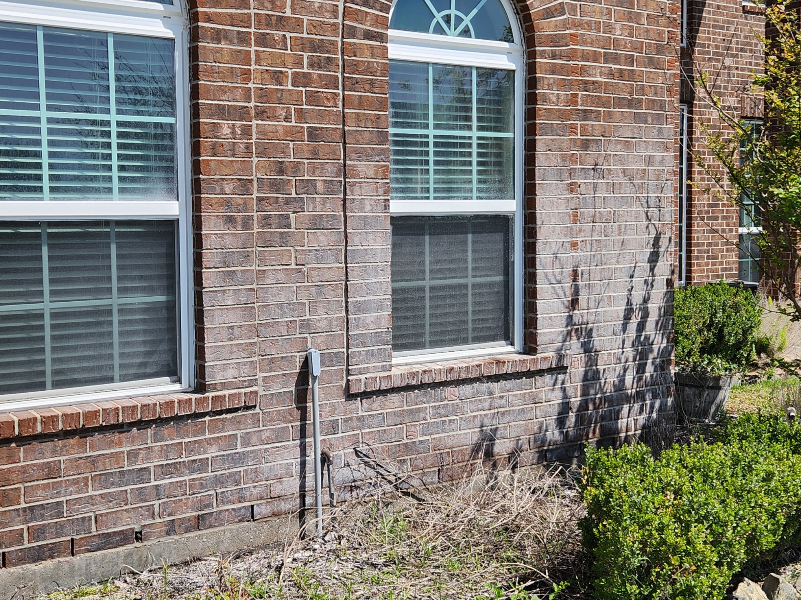 Affordable Efflorescence Removal in Rosenberg Texas